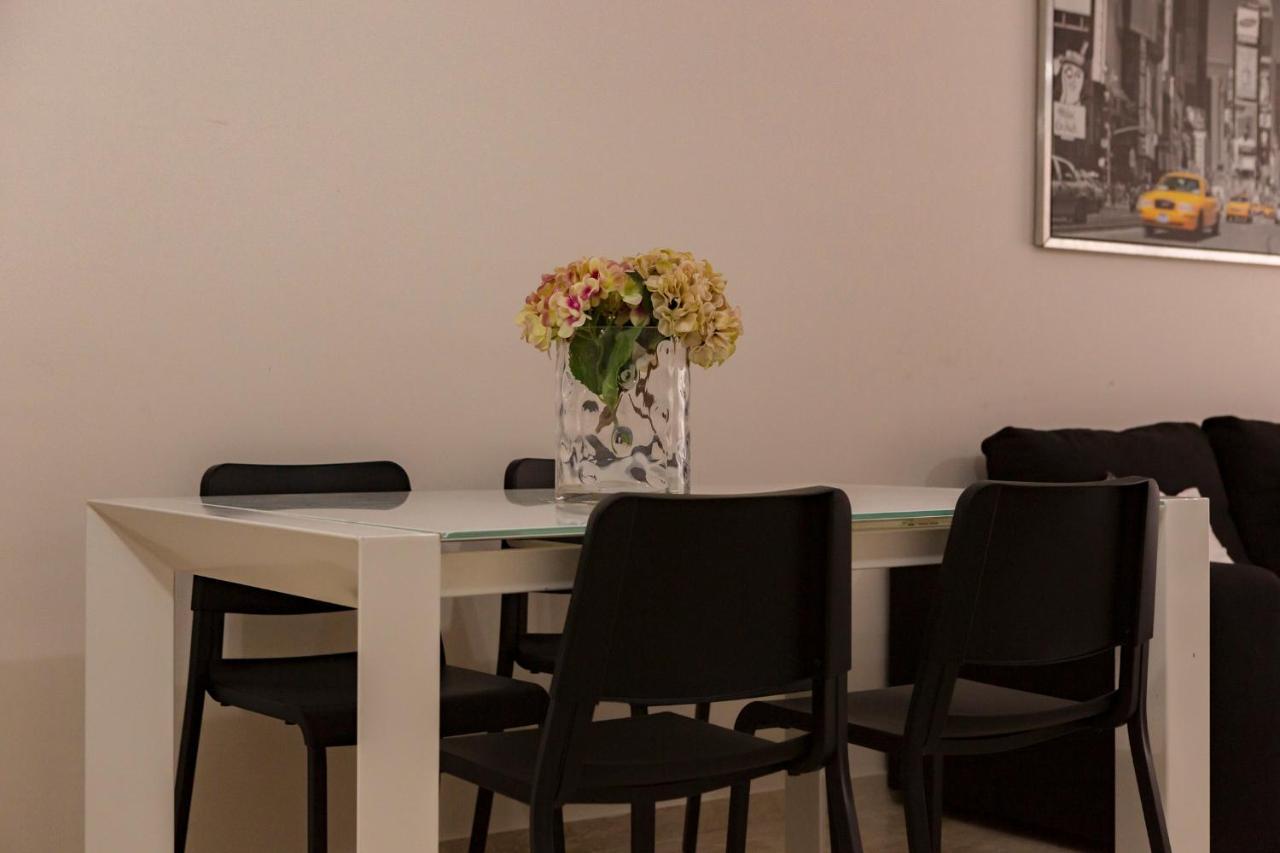 Apartamento Malaga Jalon Apartment Luaran gambar