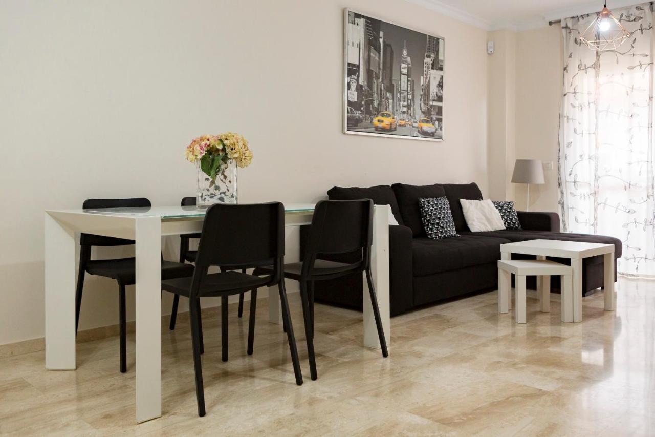 Apartamento Malaga Jalon Apartment Luaran gambar